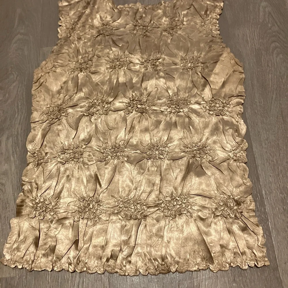 Elegant Gold Sleeveless Blouse